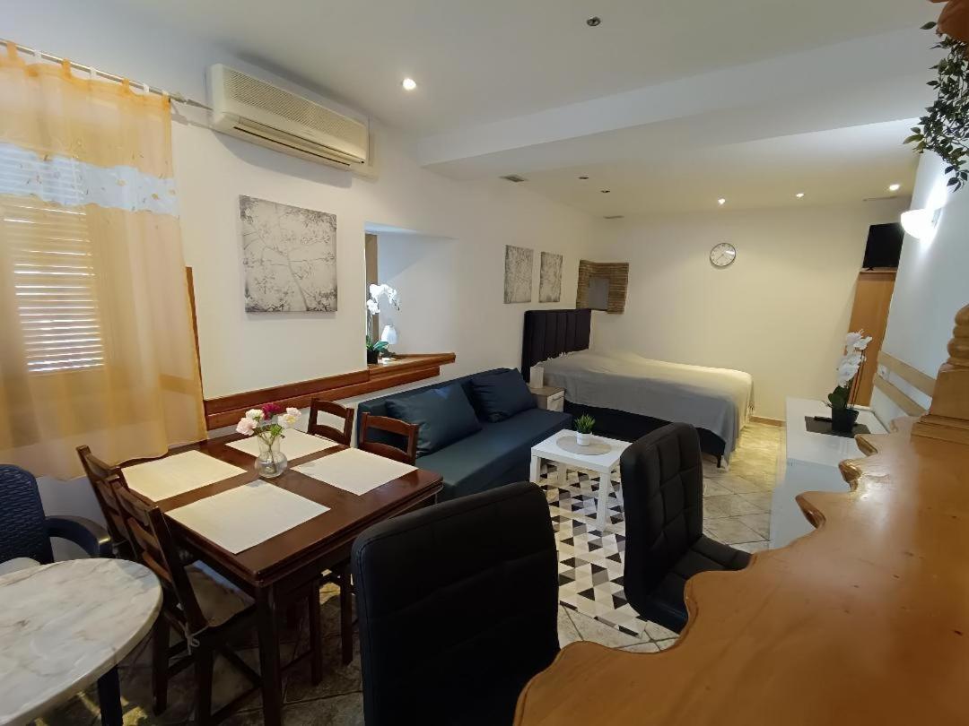 Adria Pearl Appartments Vrsar Kültér fotó