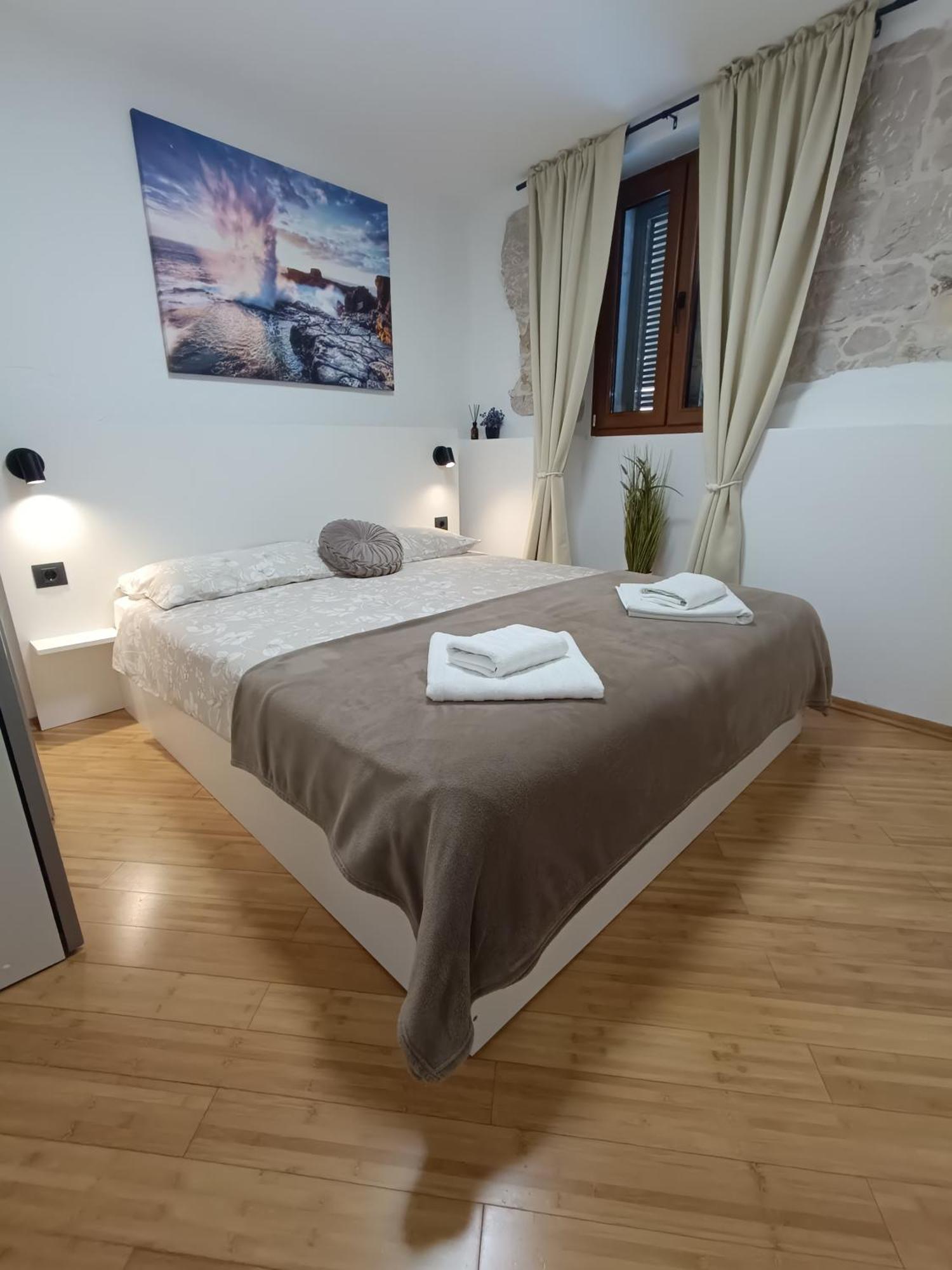 Adria Pearl Appartments Vrsar Kültér fotó